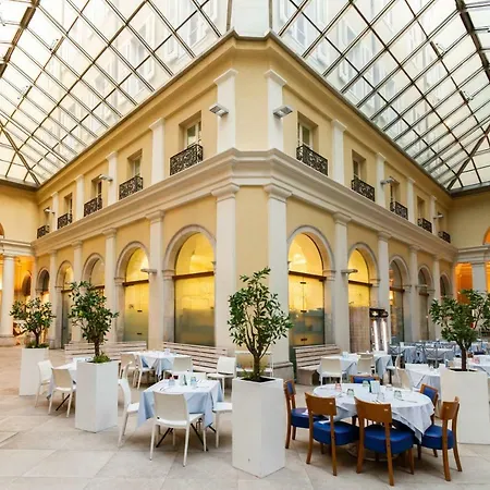 Tergesteo Palace *